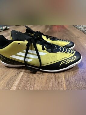 Adidas F50 Club Messi Gold Indoor Soccer Shoes Youth 6
